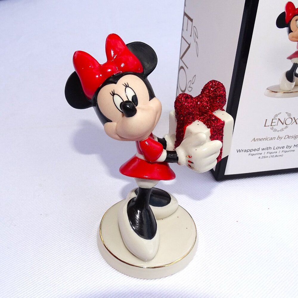 Lenox Wrapped with Love by Minnie NIB